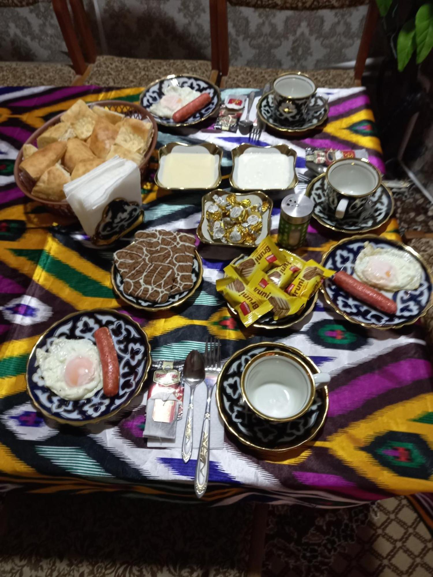 Lion Guest House بخارى المظهر الخارجي الصورة