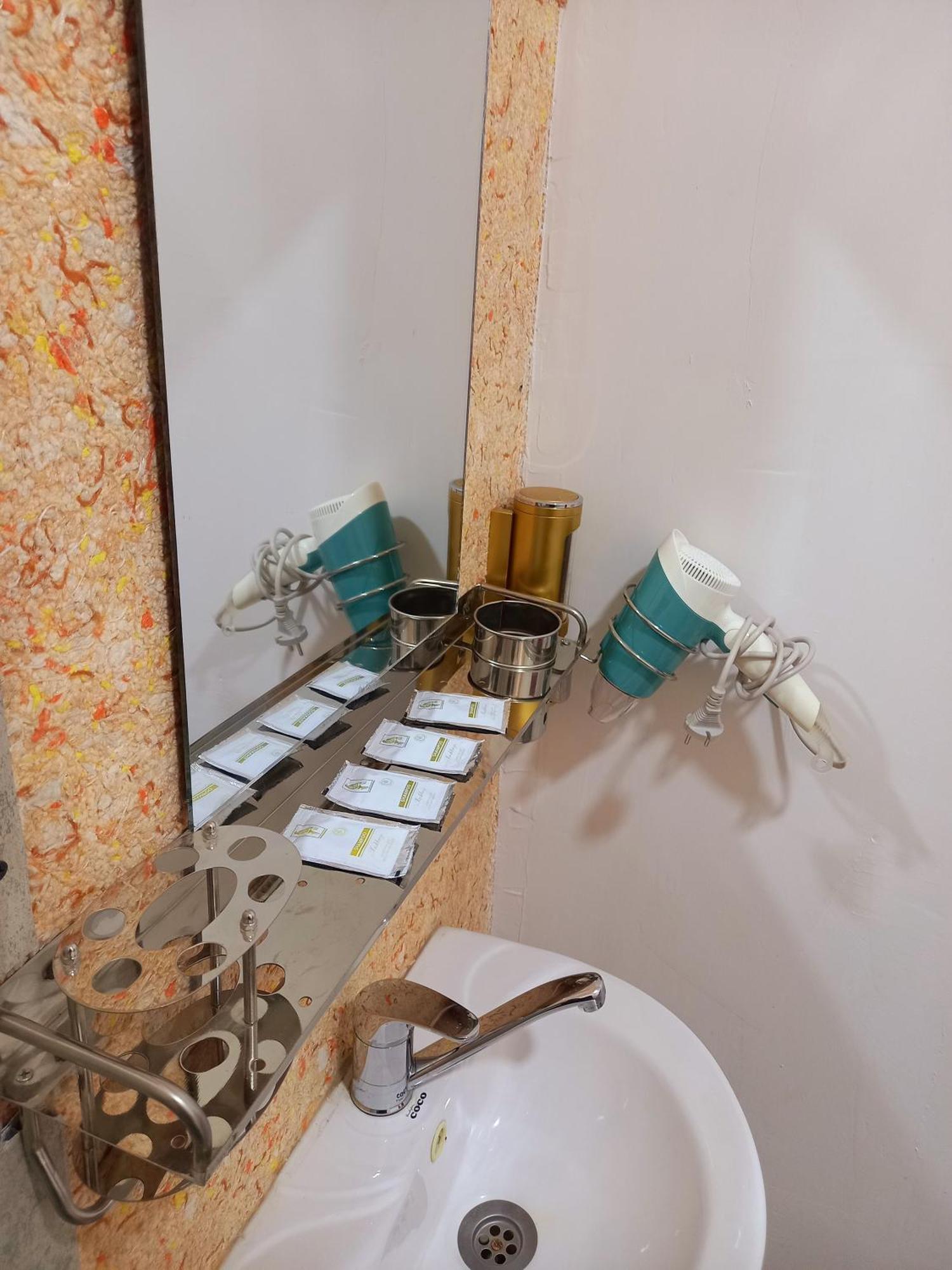 Lion Guest House بخارى المظهر الخارجي الصورة